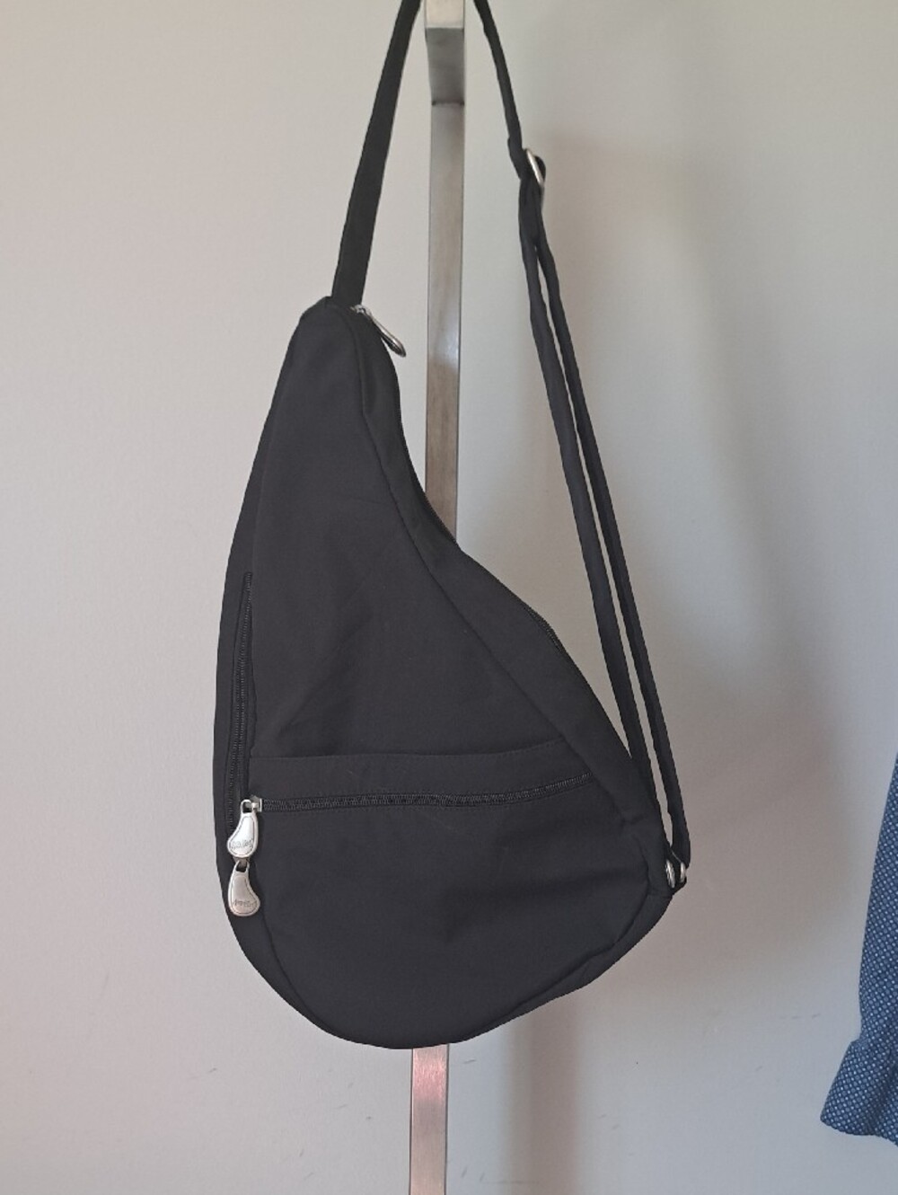 AmeriBag Healthy Back Bag Black microfiber 17" minimalist travel bag sling